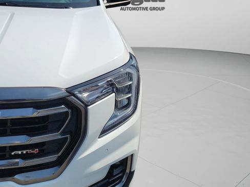 Used 2022 GMC Terrain AT4 w/ Infotainment Package II AWD/4WD image 14