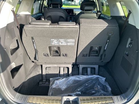 New 2026 Kia Carnival SX Prestige image 31
