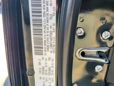 Certified 2017 RAM 1500 Laramie w/ Convenience Group image 27