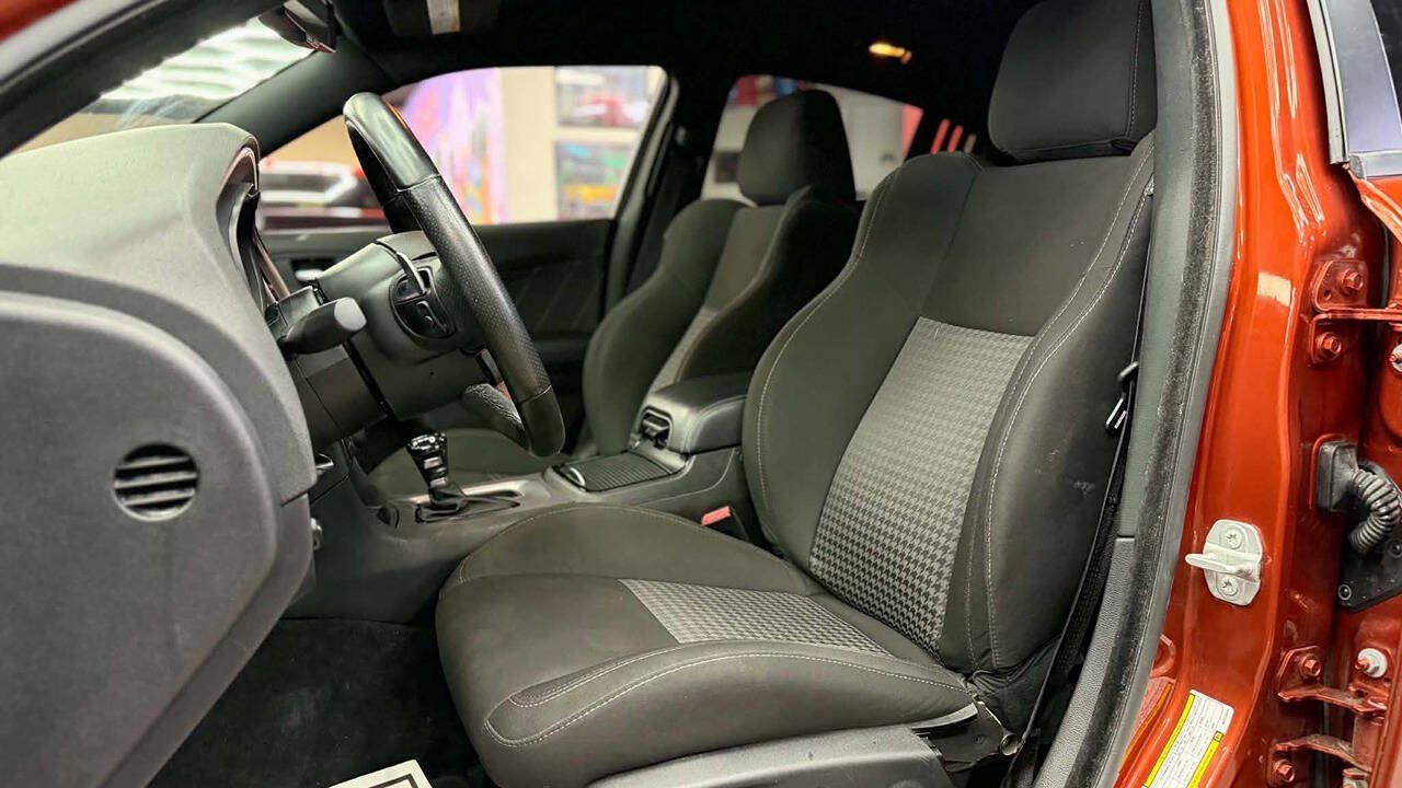 Used 2022 Dodge Charger R/T w/ Blacktop Package RWD image 10