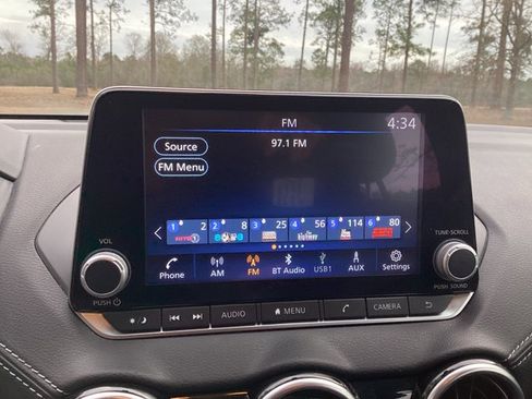 Used 2024 Nissan Sentra SV image 18