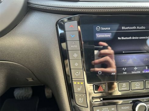 Certified 2023 INFINITI QX55 Essential image 21