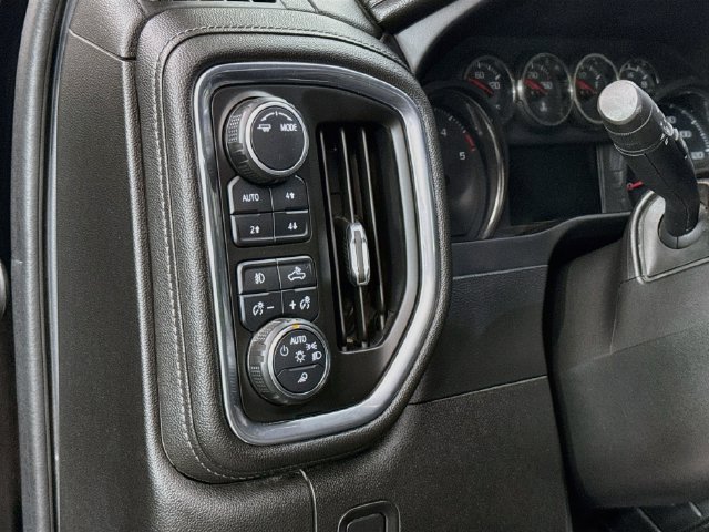 Used 2020 Chevrolet Silverado 2500 LTZ w/ LTZ Convenience Package AWD/4WD image 10
