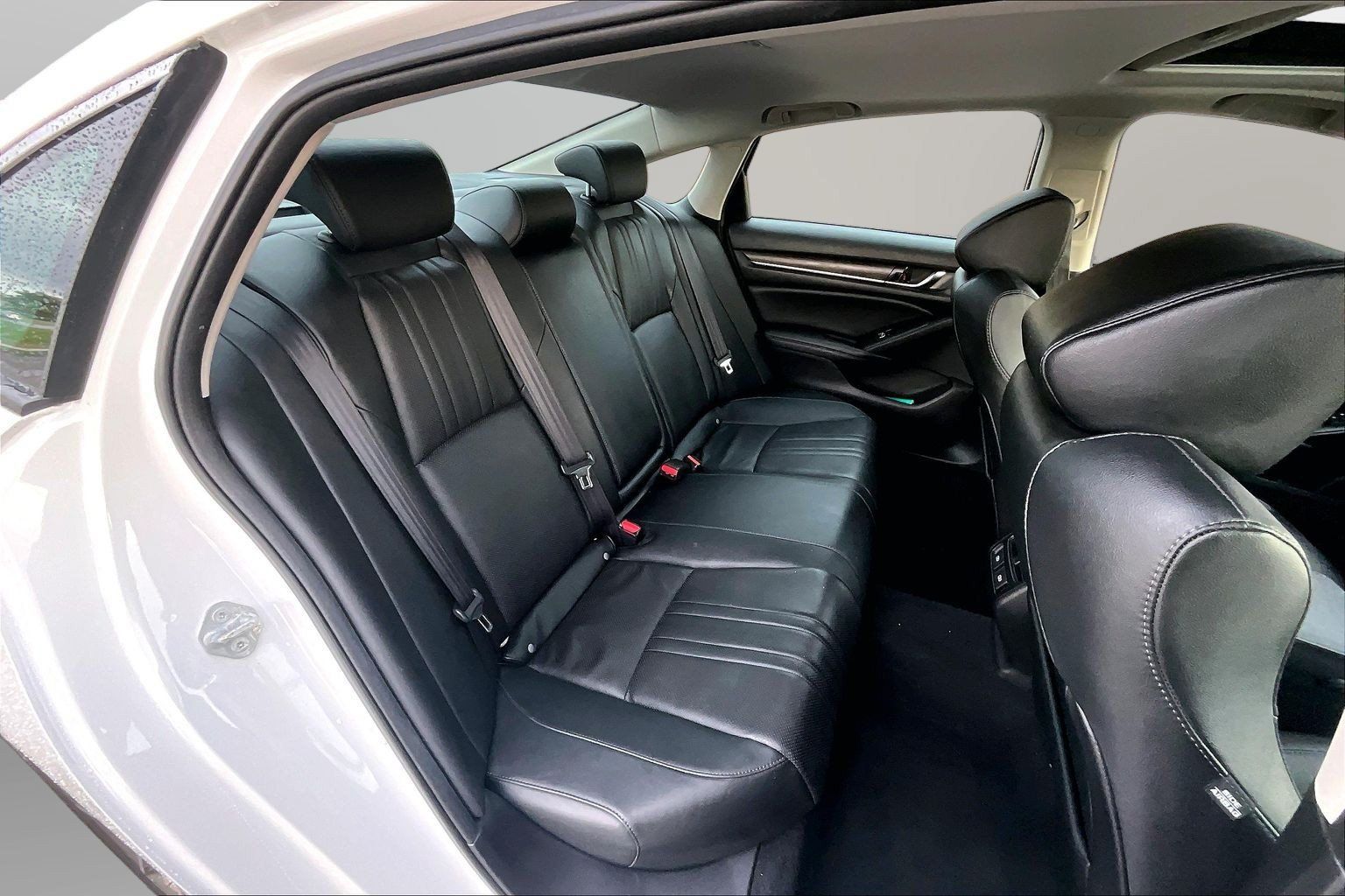 Used 2021 Honda Accord EX-L image 17