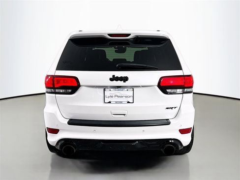 Used 2018 Jeep Grand Cherokee SRT w/ Trailer Tow Group IV image 10