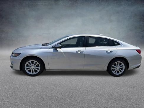 Used 2018 Chevrolet Malibu LT FWD image 10