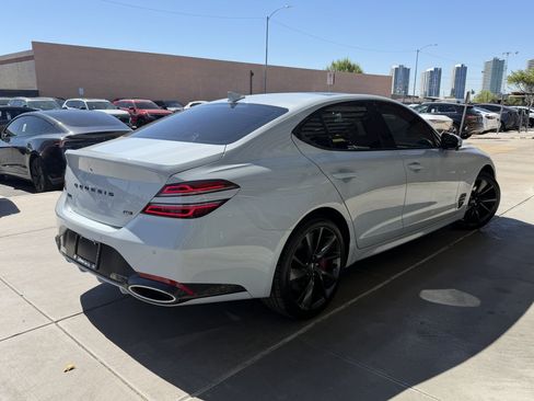 Used 2022 Genesis G70 3.3T RWD image 4