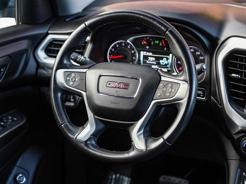 Used 2019 GMC Acadia SLT image 18