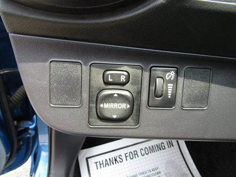 Used 2012 Toyota Prius C Two FWD image 27