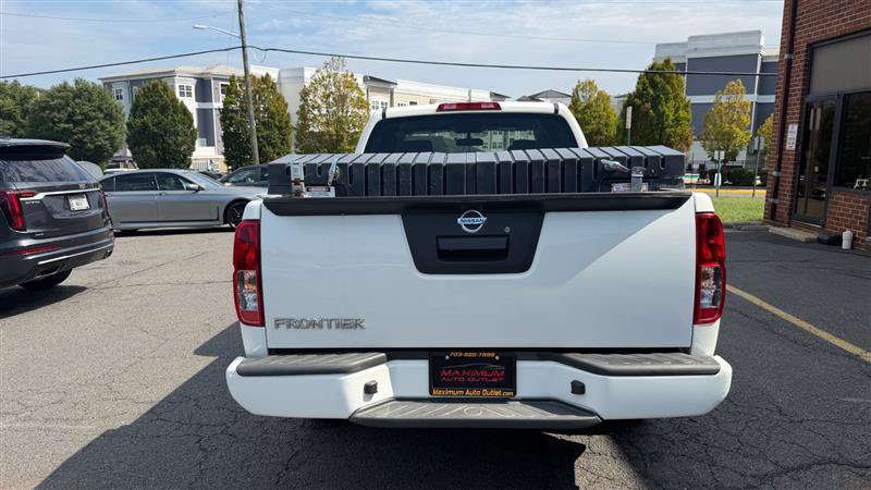 Used 2019 Nissan Frontier S RWD image 11