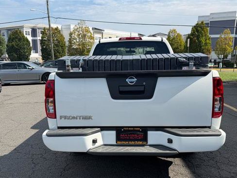 Used 2019 Nissan Frontier S RWD image 11