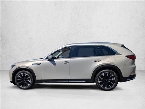 Used 2024 MAZDA CX-90 Plug-In Hybrid w/ Premium Pkg image 8