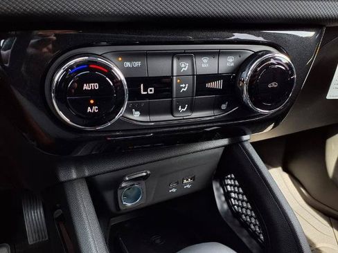 New 2026 Chevrolet TrailBlazer RS w/ Convenience Package FWD image 30