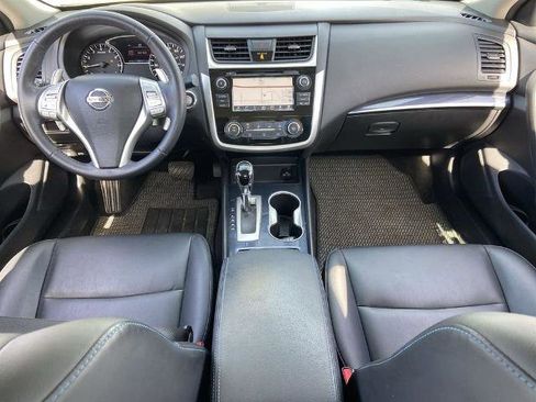 Used 2018 Nissan Altima 2.5 SR w/ SR Special Edition image 16