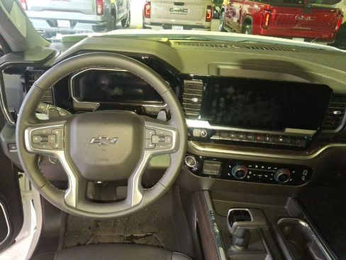 Used 2026 Chevrolet Silverado 1500 RST w/ Dark Appearance Package image 14