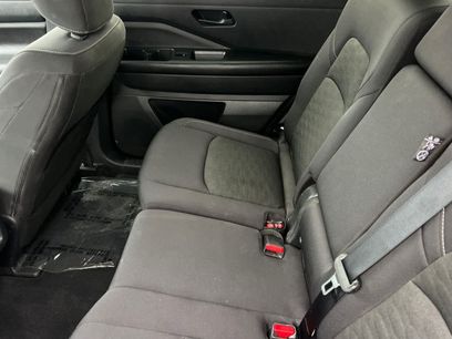Used 2024 Nissan Pathfinder SV