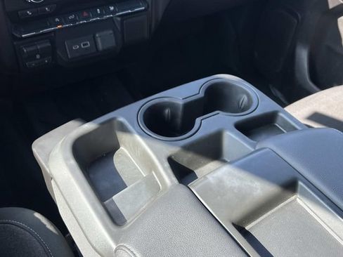 Used 2021 Chevrolet Silverado 1500 LT w/ Bed Protection Package AWD/4WD image 30