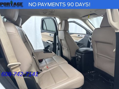 Used 2024 Ford Explorer Limited AWD/4WD image 25