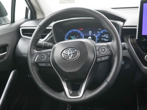 Used 2026 Toyota Corolla Cross XLE w/ Convenience Package AWD/4WD image 17