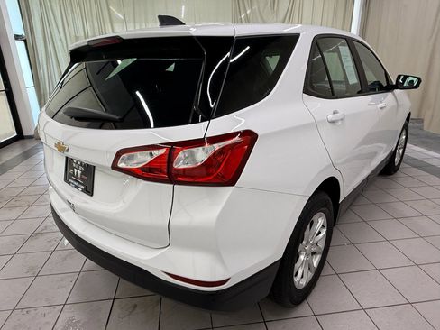 Used 2020 Chevrolet Equinox LS image 5