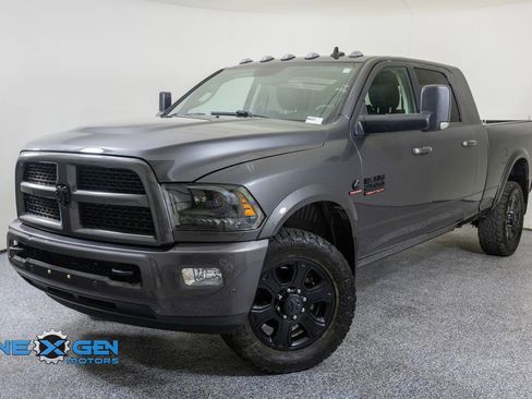 Used 2016 RAM 2500 Laramie w/ Sport Appearance Group AWD/4WD image 3