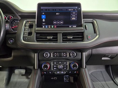 Used 2021 Chevrolet Tahoe RST w/ Luxury Package AWD/4WD image 22