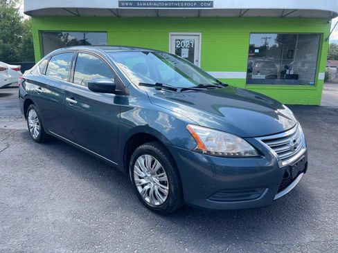 Used 2014 Nissan Sentra SV FWD image 2