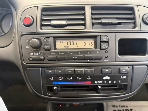 Used 1998 Honda Civic DX image 40