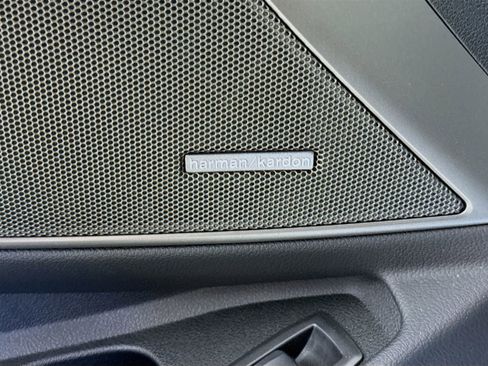 New 2026 BMW 330i 330i w/ M Sport Package image 19