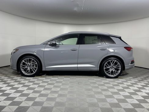 New 2026 Audi Q4 e-tron Premium Plus image 4
