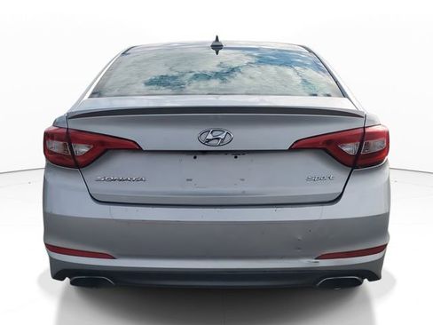 Used 2016 Hyundai Sonata Sport w/ Option Group 03 image 6