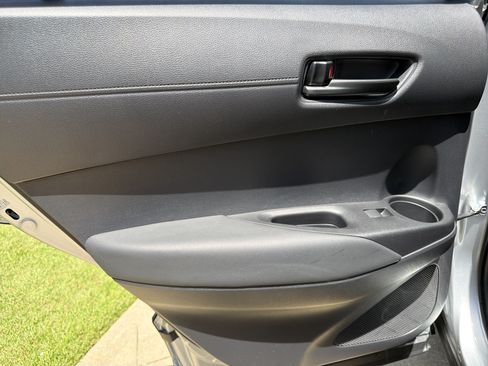 Used 2026 Toyota Corolla Cross LE FWD image 21