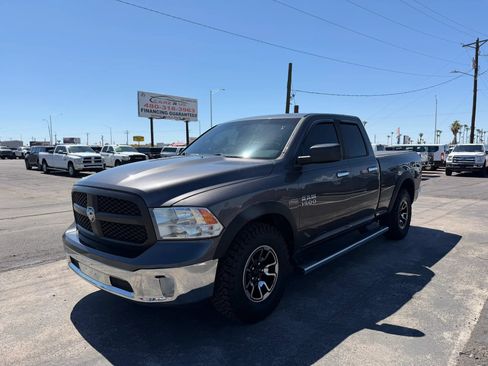 Used 2015 RAM 1500 Big Horn AWD/4WD image 3