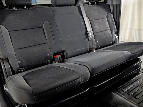 Used 2022 Chevrolet Silverado 2500 LT w/ Convenience Package image 31