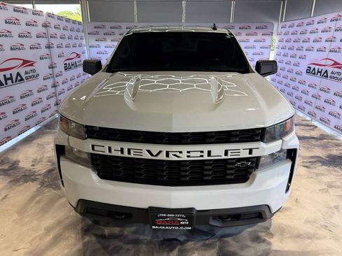 Used 2021 Chevrolet Silverado 1500 Custom w/ LPO, Dark Essentials Package AWD/4WD image 4