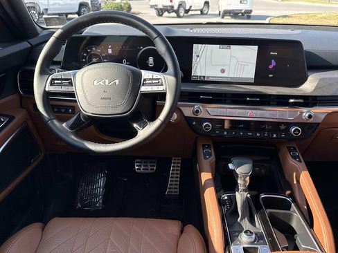 Used 2025 Kia Telluride SX X-Line AWD/4WD image 3