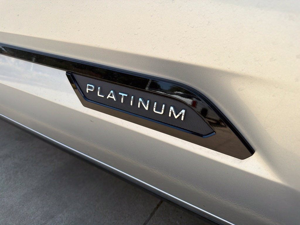 Used 2024 Toyota Sequoia Platinum AWD/4WD image 14