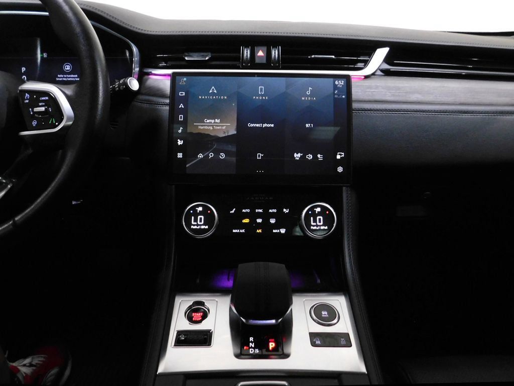 Used 2023 Jaguar F-PACE S AWD/4WD image 36