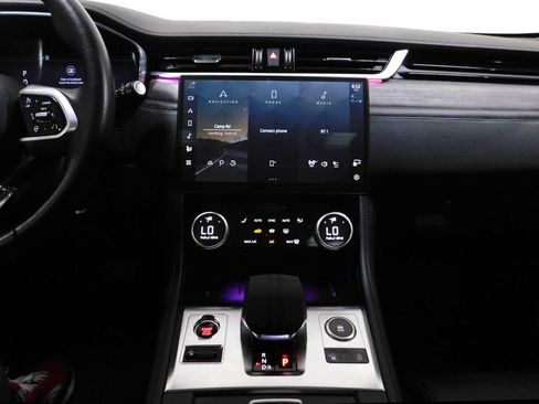 Used 2023 Jaguar F-PACE S AWD/4WD image 36