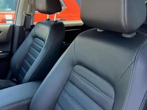 Used 2024 Honda CR-V EX-L image 9