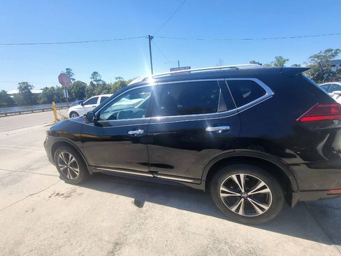 Used 2017 Nissan Rogue SL AWD/4WD image 42