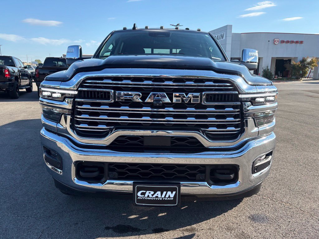 Used 2026 RAM 2500 Limited AWD/4WD image 2