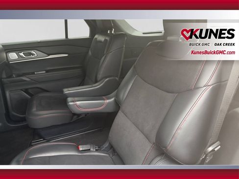 Used 2025 Ford Explorer ST AWD/4WD image 33