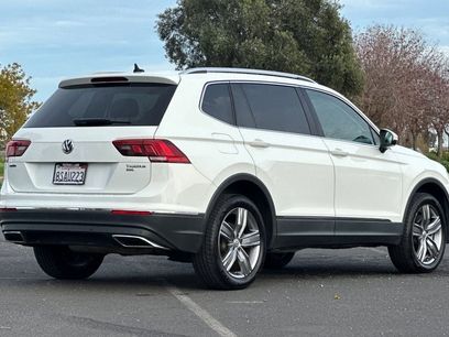 Used 2020 Volkswagen Tiguan SEL