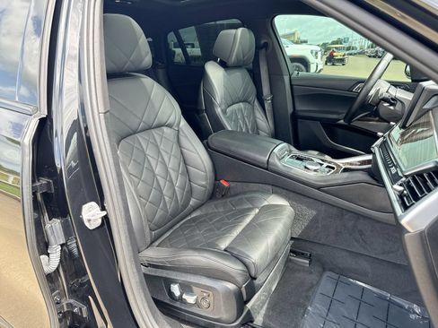 Used 2024 BMW X6 xDrive40i w/ Premium Package AWD/4WD image 24