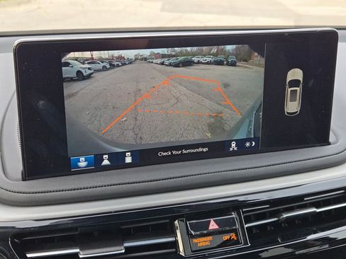 Certified 2025 Acura MDX w/ Technology Package image 31