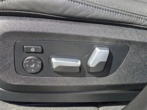 Used 2022 BMW X5 xDrive45e w/ Executive Package image 28