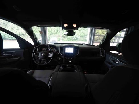 Used 2023 RAM 1500 Big Horn AWD/4WD image 18