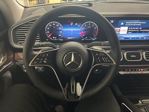 New 2026 Mercedes-Benz GLE 350 4MATIC image 11