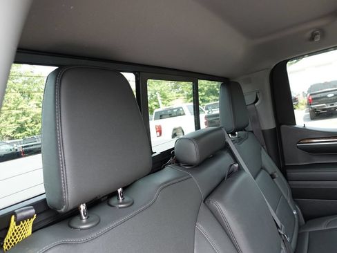 Used 2024 GMC Sierra 1500 Elevation w/ Elevation Premium Package AWD/4WD image 35